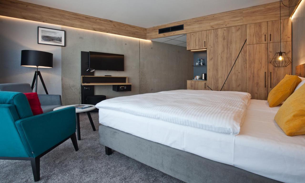 Czarna Perla - Czarna Gora Resort แชนนา ภายนอก รูปภาพ