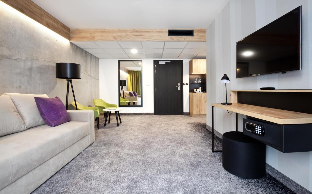 Czarna Perla - Czarna Gora Resort แชนนา ภายนอก รูปภาพ